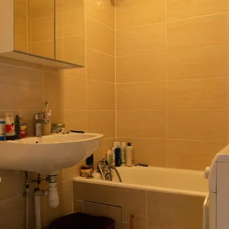 Studio In Paris Near The Train Station 아파트